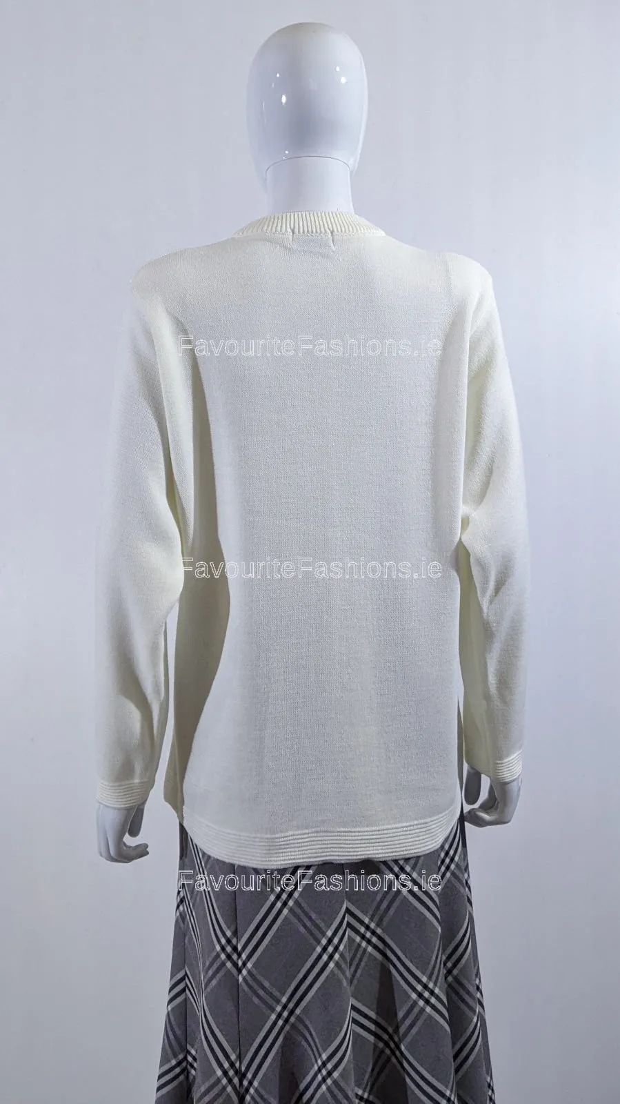 Cream Round Neck Button Pocket Cardigan