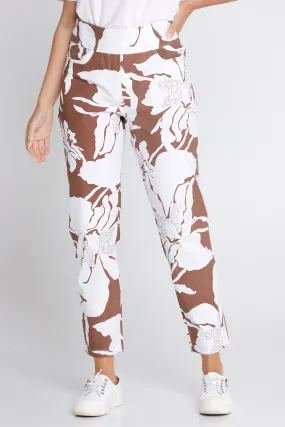 Dana Bengaline Capri Pants - Cocoa Floral