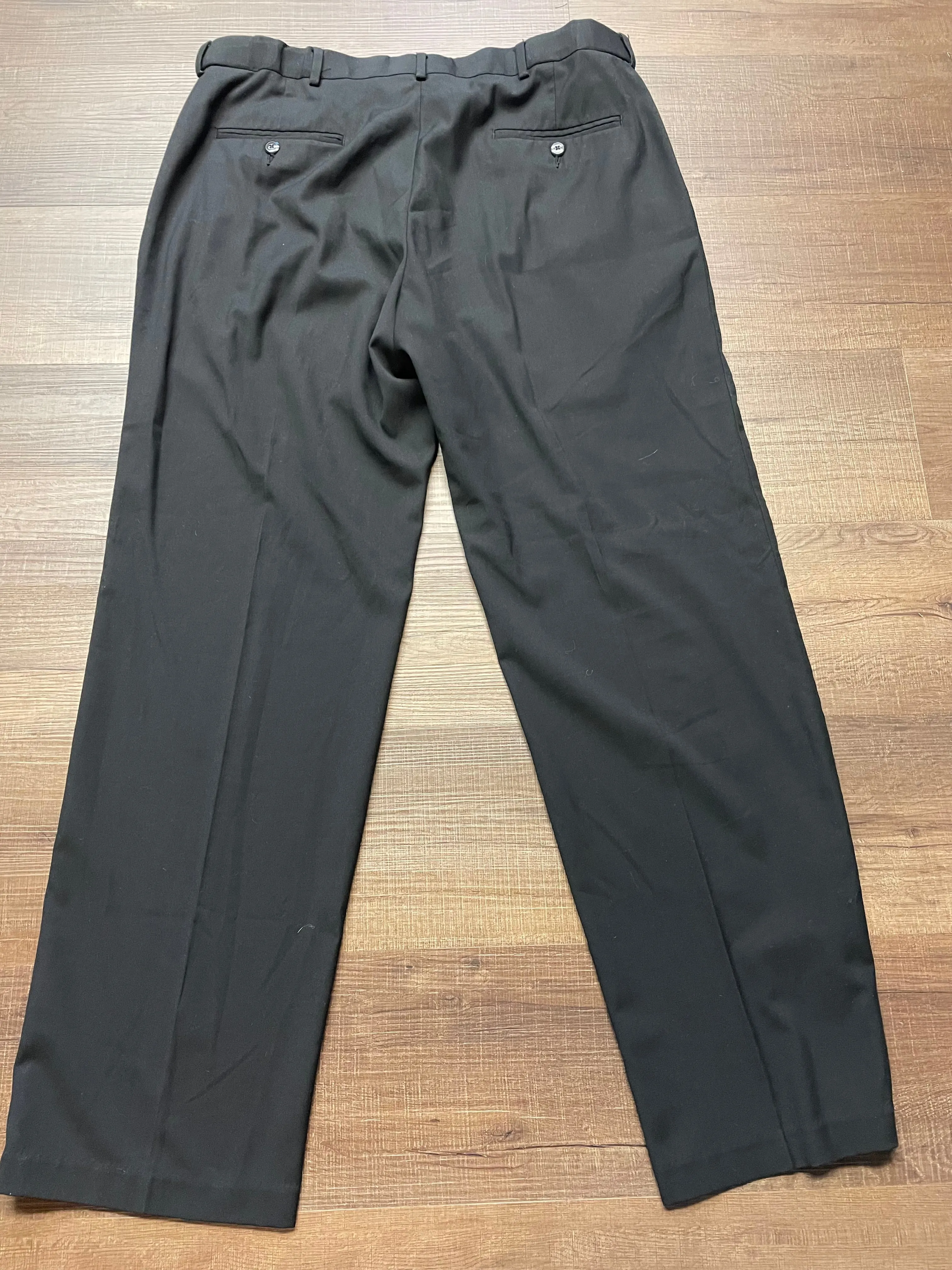 Haggar Men's Dress Slacks (36x32)