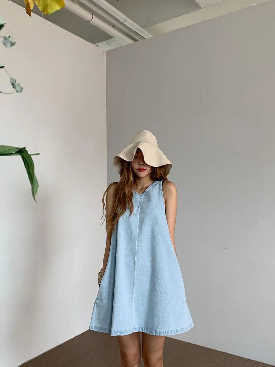 Loose Versatile A-Line Sleeveless Denim Dress