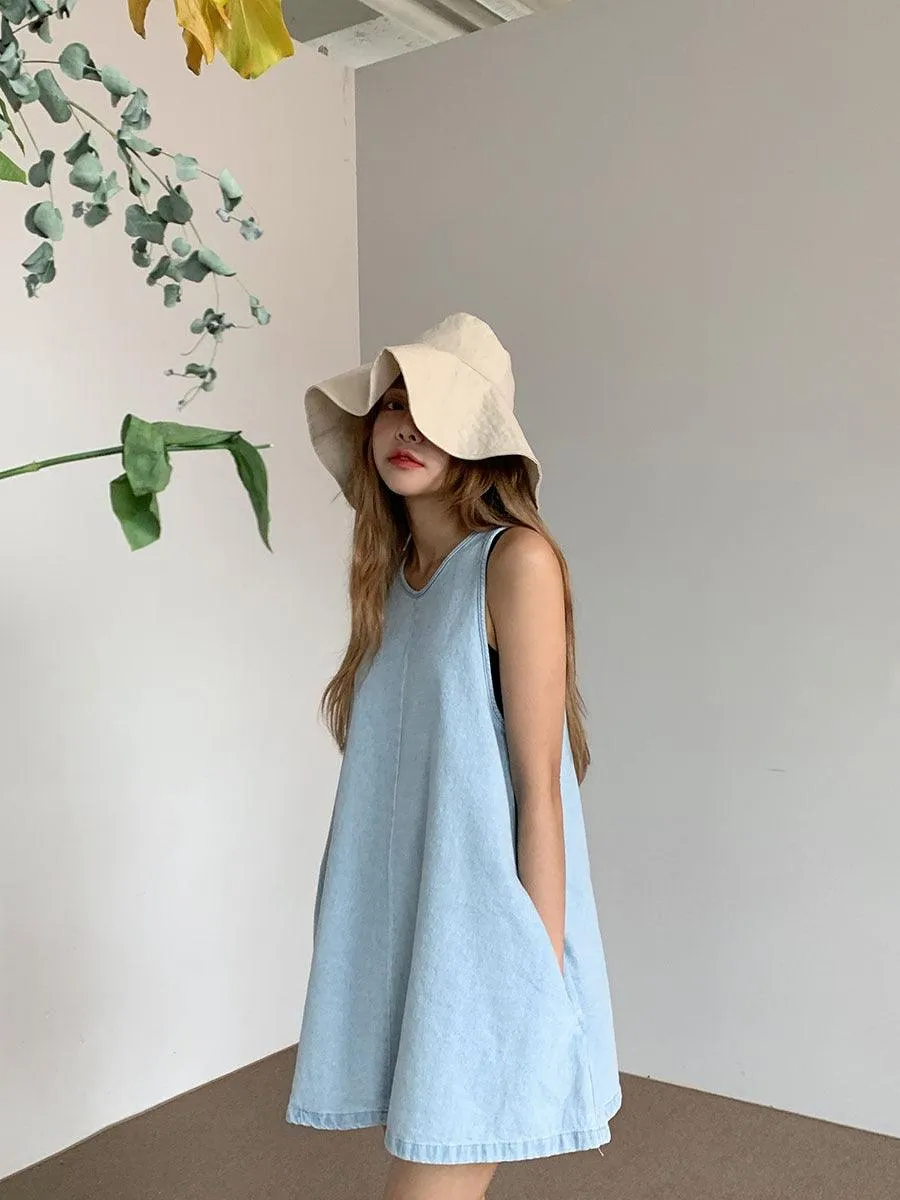 Loose Versatile A-Line Sleeveless Denim Dress