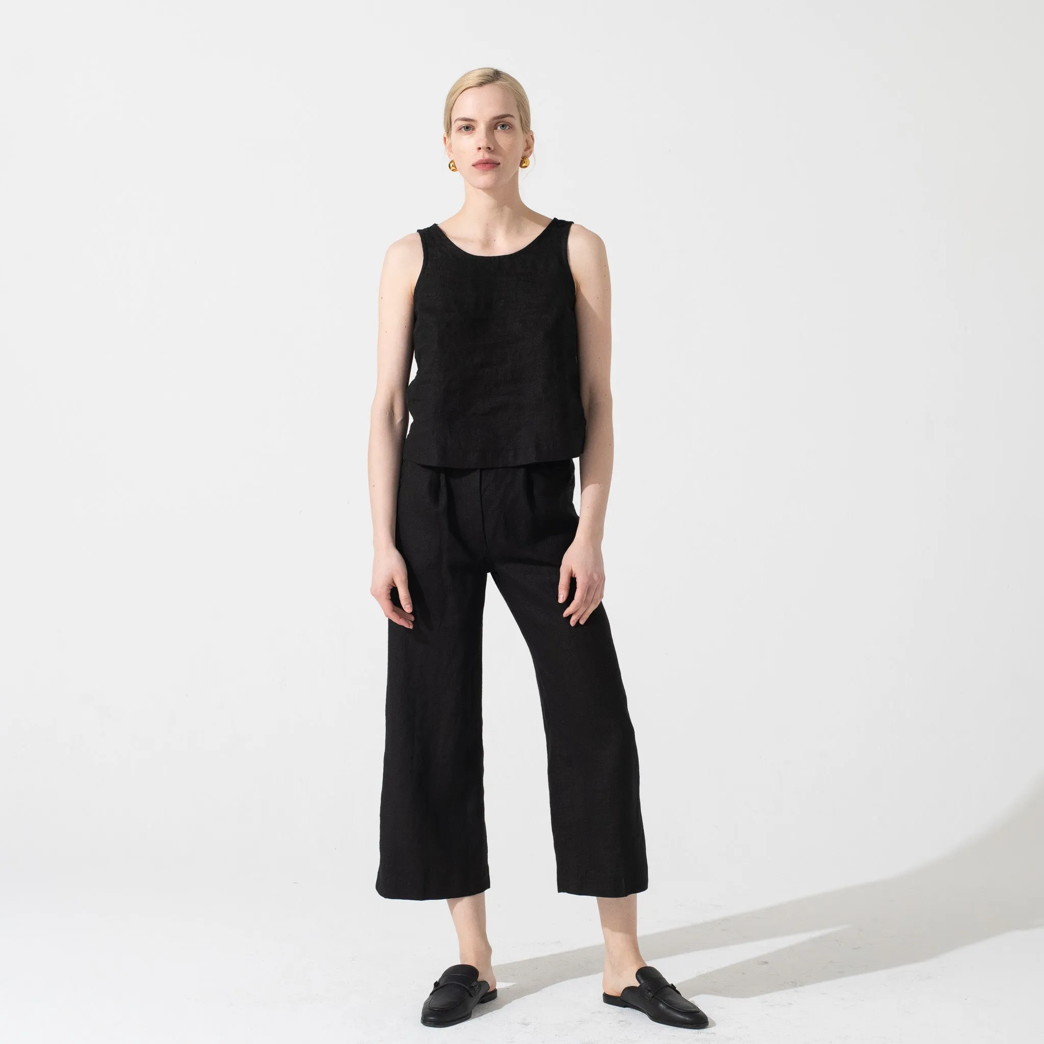 R: DAMME-2 high-waisted linen pants (Size: XS; Color: Deepest Black)